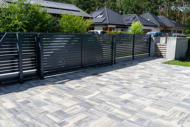 Best Professional Driveway Pavers  in Okawvle, IL